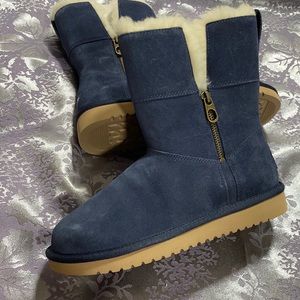 Zipper Ugg blue velvet boots